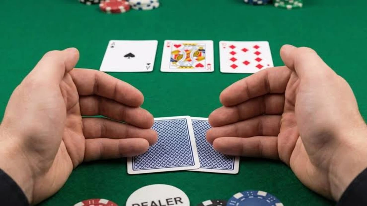 Dry Board vs Wet Board Poker