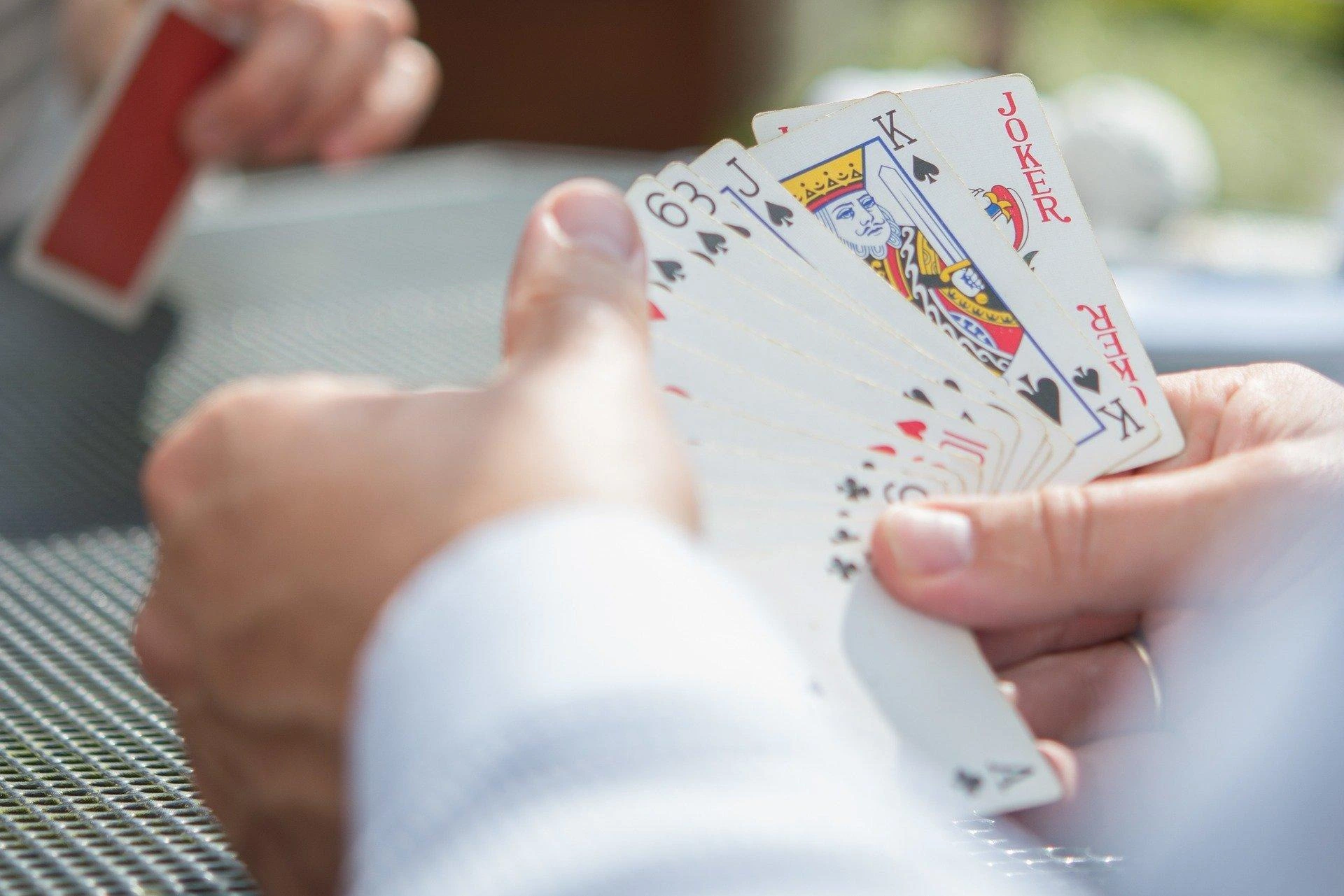 Outs dalam Poker